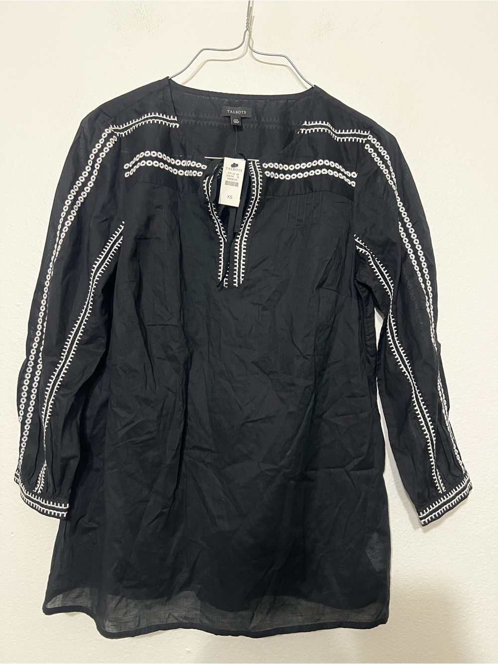 Talbots Black Tunic Blouse Featuring White Geometric Embroidery Size XS NWT